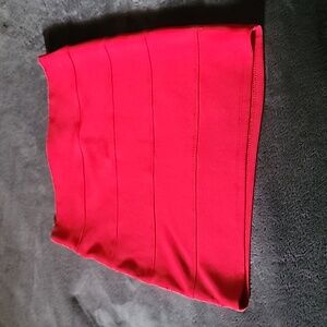 short skirt. // RED. //FOR CLOSET CLOSING ONLY